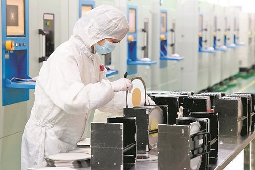 福州崛起 芯產業(yè)與工業(yè)潤滑油科技的雙核驅動